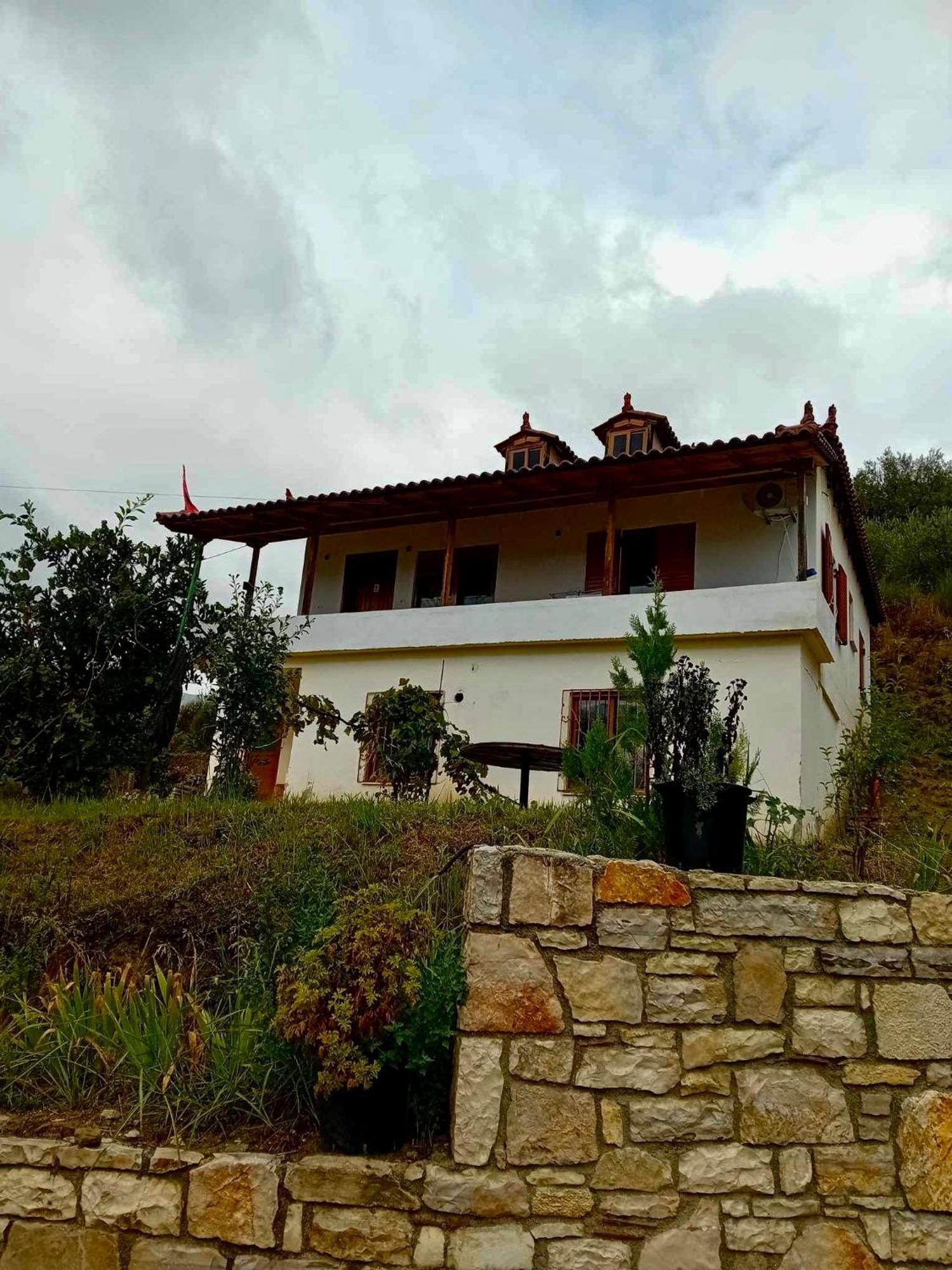 Villa Romario Berat